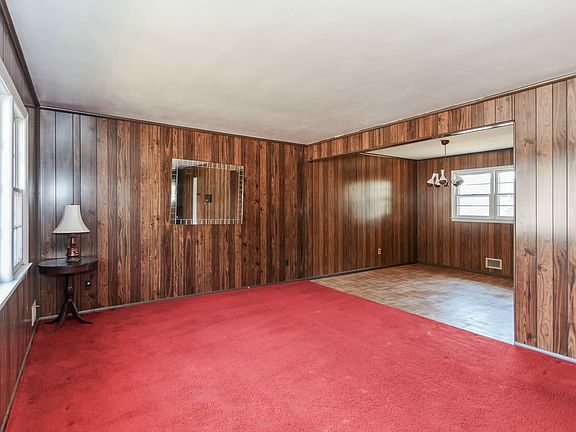 Living / Dining Rooms