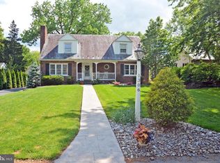 1306 Hillcrest Rd, Lancaster, PA 17603
