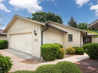 11515 Co Moor Blvd, Strongsville, OH 44149