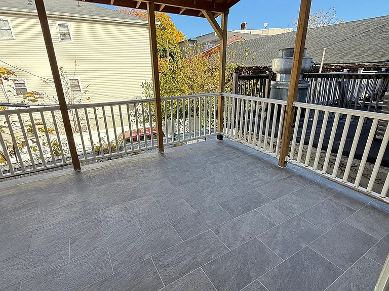 535 Central Ave #2 — Photo 4