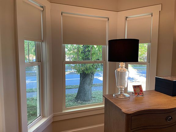 Primary front Windows