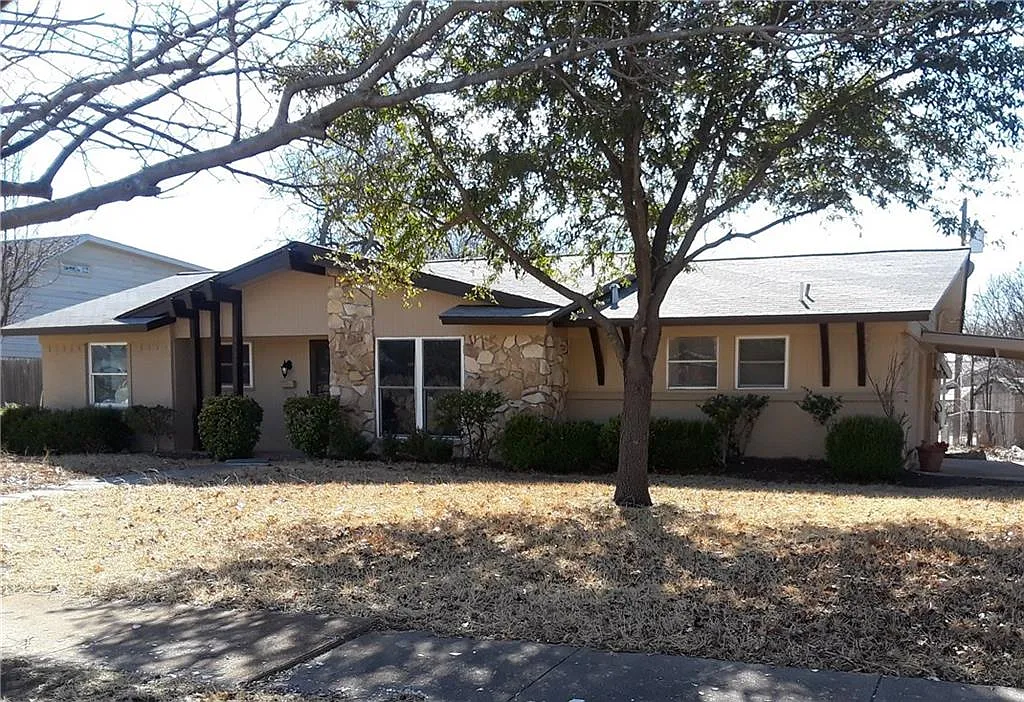 2007 Eastbrook Cir photo 1