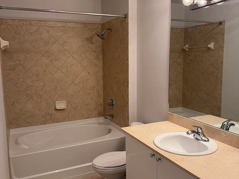 600 S Dixie Hwy #439 — Photo 22
