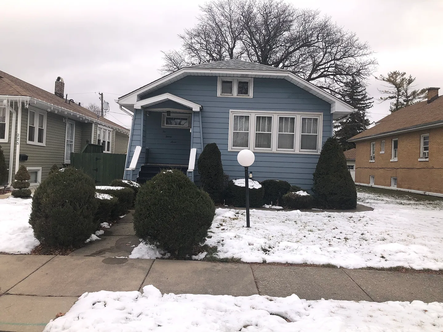 227 S 21st Ave photo 1