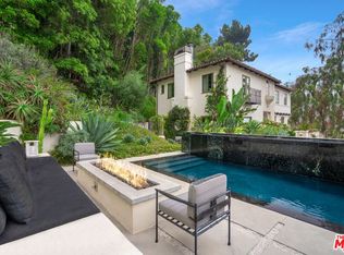 7939 Hillside Ave, Los Angeles, CA 90046