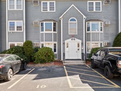 1821 Middlesex St APT 10, Lowell, MA, 01851