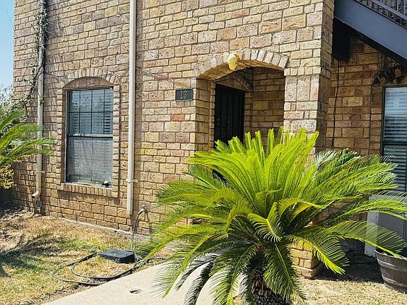 2nd image of 1207 Hillside Dr #13