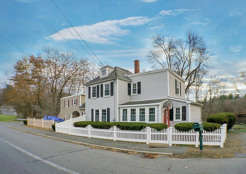 1st image of 1154 River St