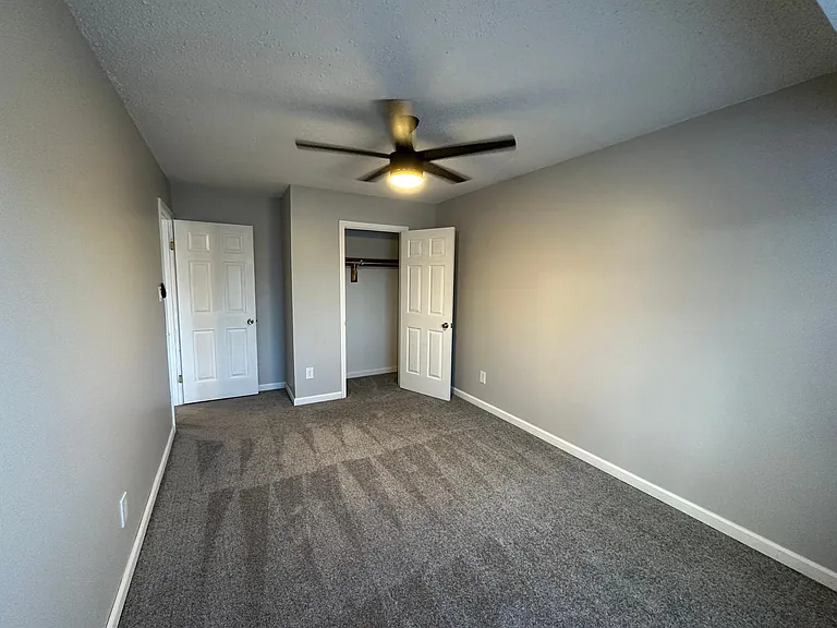 792 Quesnel Dr — Photo 23