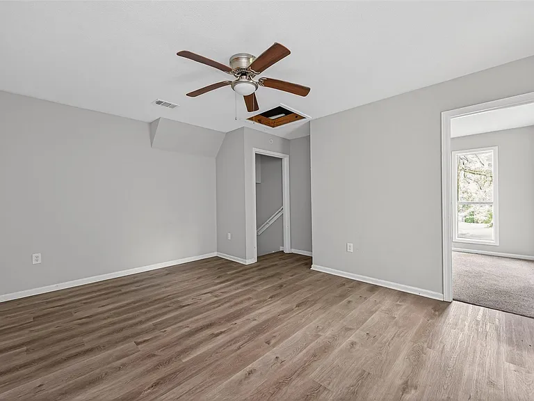 21146 Caney Dr — Photo 19