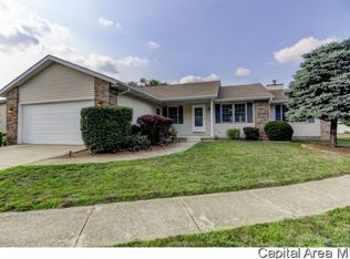 3021 Dunwich Ave, Springfield, IL 62702