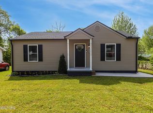 2838 Cecil Ave, Knoxville, TN 37917