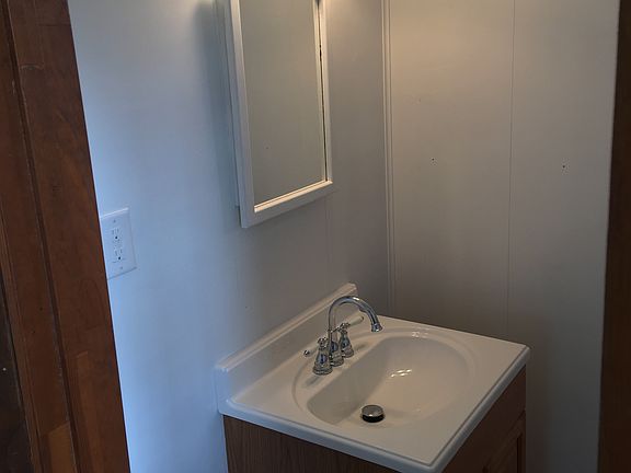 1/2 Bath Vanity and Sink