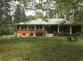 8 Smolley Dr, Monsey, NY 10952