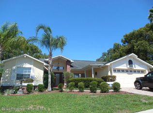 1279 Henry Ave, Spring Hill, FL 34608