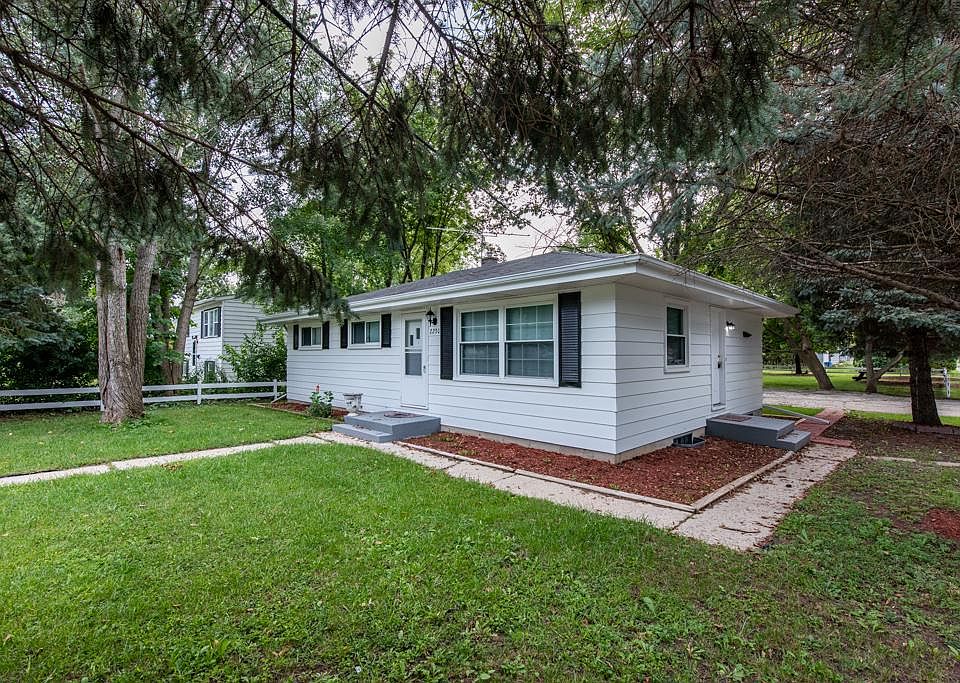 1st image of 2200 Gabriel Ave