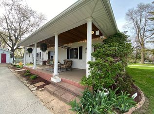 1187 Pinecrest Rd, Green Bay, WI 54313