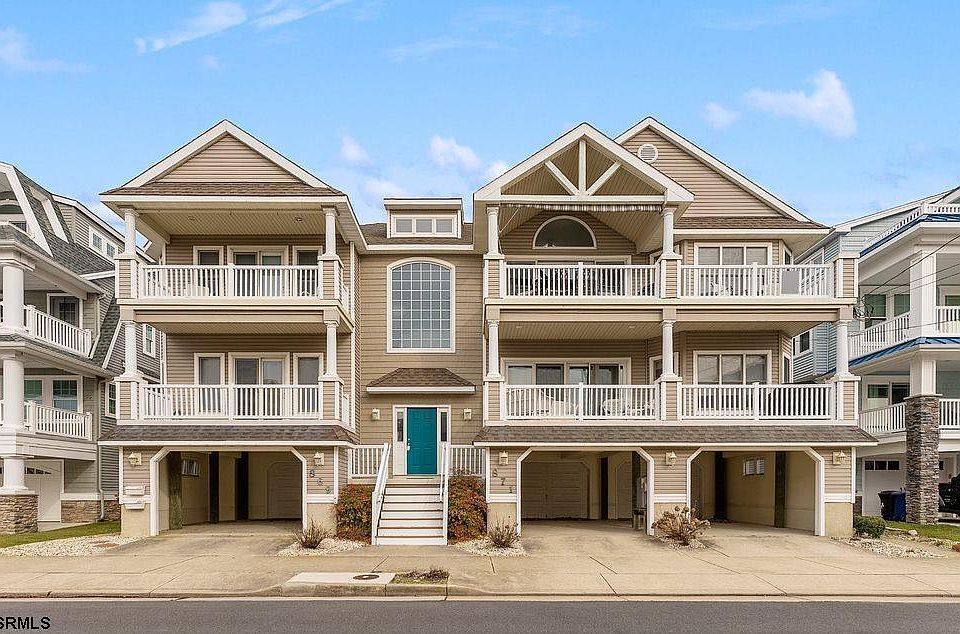 1st image of 871 1st St #2