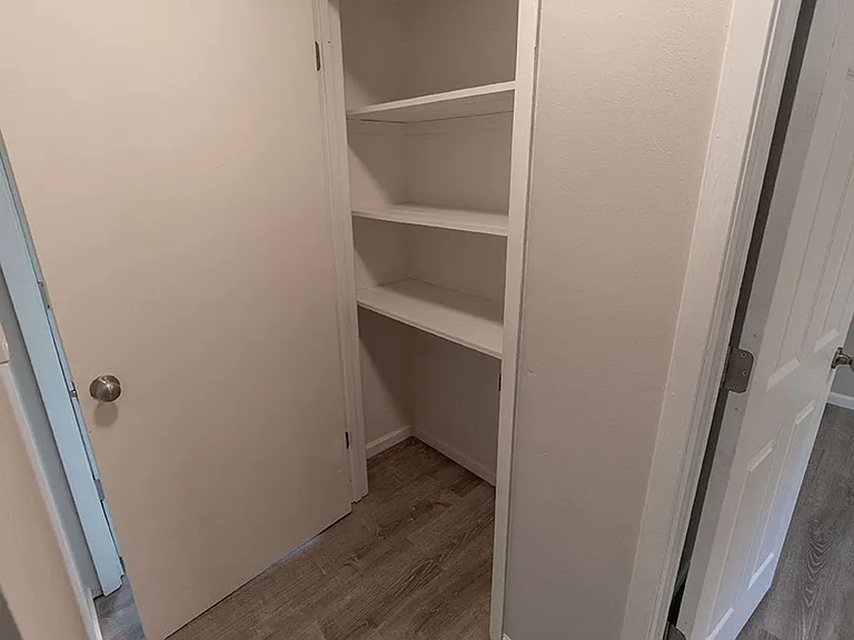 1321 S Roseta Ave — Photo 13
