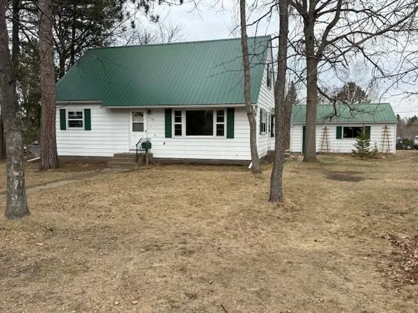 718 SW 5th Ave, Grand Rapids, MN 55744