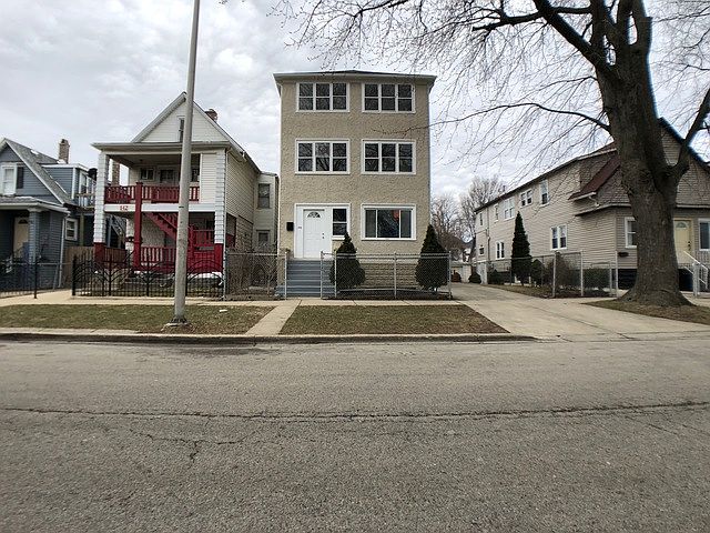 1st image of 141 N 21st Ave APT 2
