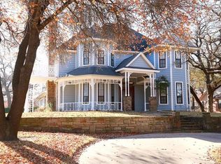 1500 Westcreek Dr, Azle, TX 76020