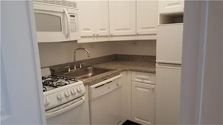 Rented by Apartment Luxe Realty Group, Inc