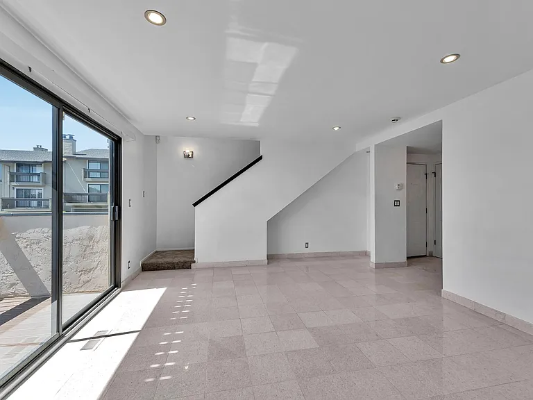 603 Stonegate Dr — Photo 14