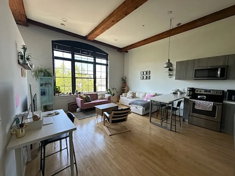 36 Cromwell St #208 — Photo 5