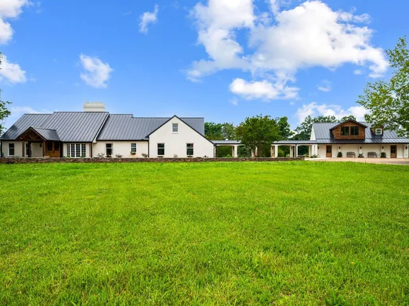 7845 Bear Creek Rd, Gladys, VA 24554