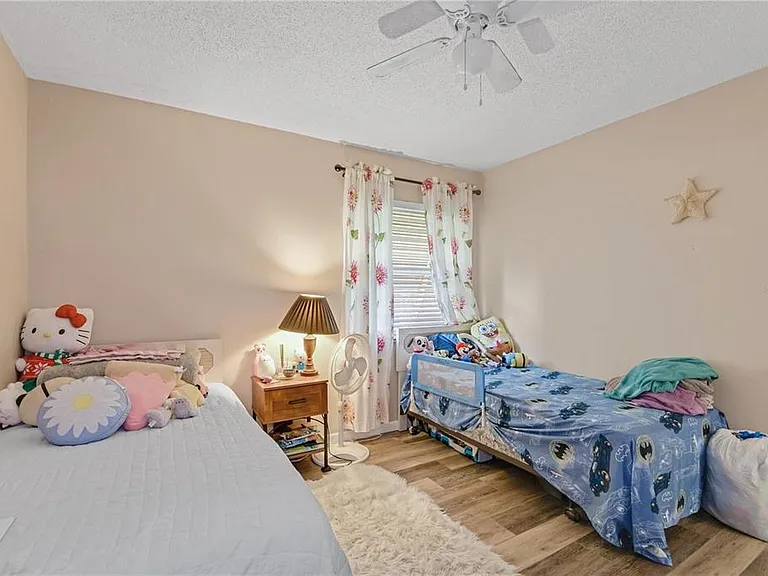 120 Hibiscus Woods Ct #4B — Photo 17