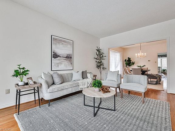 4th image of 3952 Rolling Valley Dr