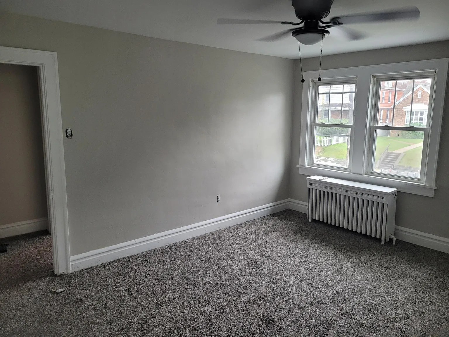 423 Mitchell Ave — Photo 4