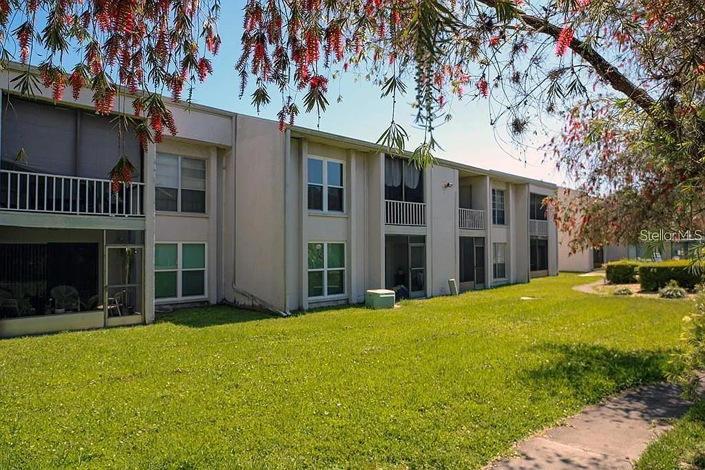 1 bed, 1.0 bath, 700 sqft, $1,400 — Photo 3