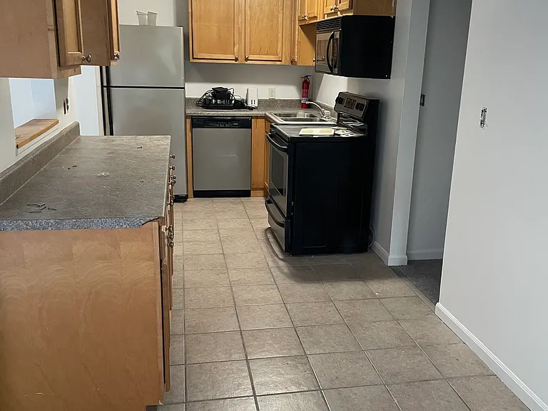 10307 S Sprinkle Rd — Photo 2