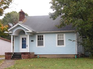 824 N Main St, Nevada, MO 64772