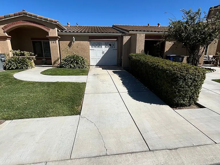 148 Apple Ln — Photo 1