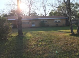 122 Miami Dr, Dothan, AL 36301
