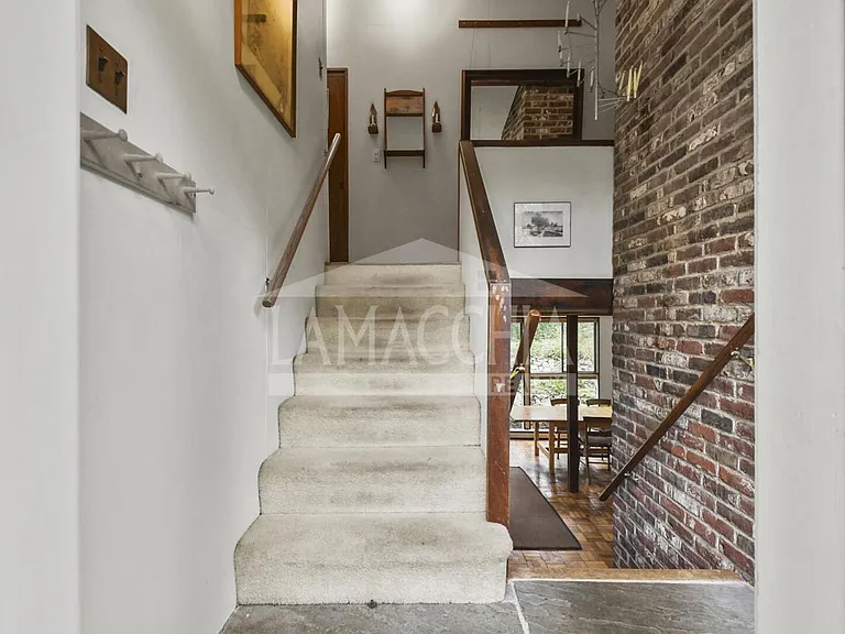 11 Whitney Rd — Photo 14