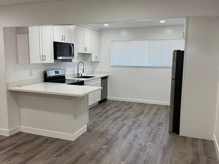 48 Lester Avenue — Photo 11