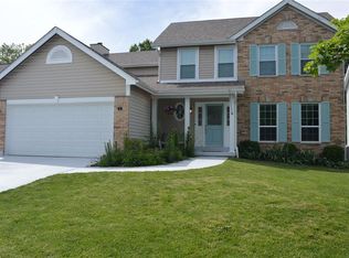 708 Spring Crest Ct, Fenton, MO 63026