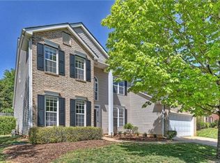 17402 Baldwin Hall Dr, Charlotte, NC 28277