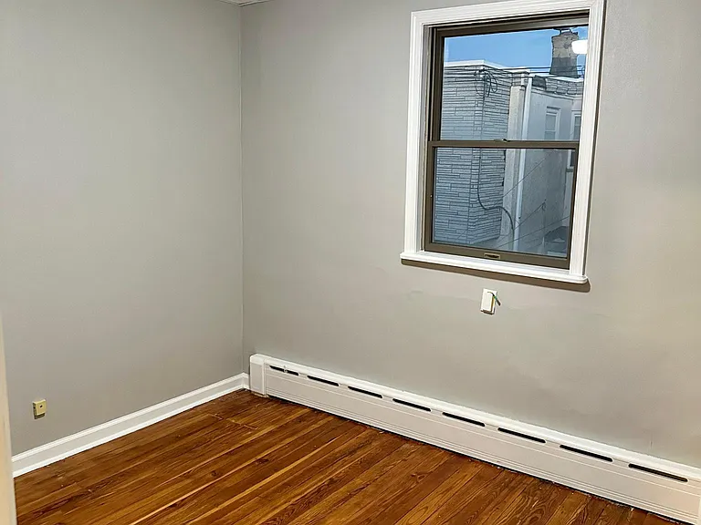 2313 S Mole St — Photo 7