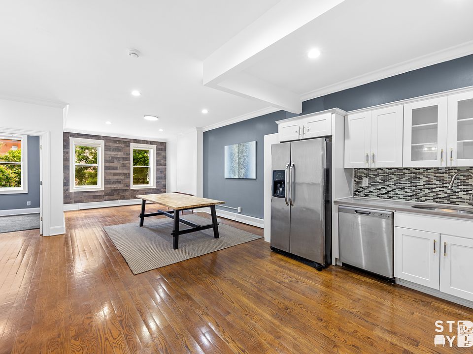 1st image of 15 Aberdeen St #3