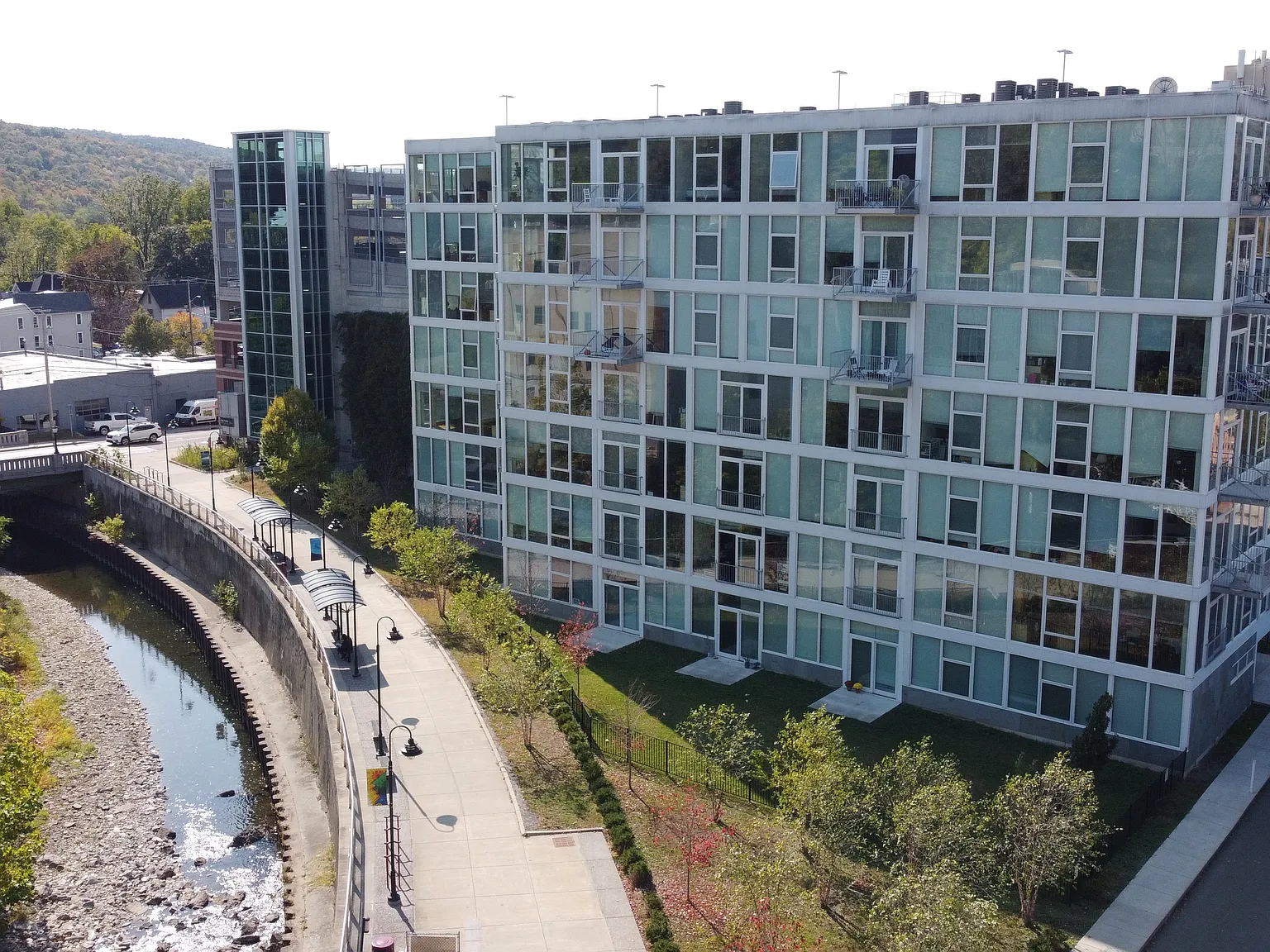 Cayuga Lofts — Photo 2