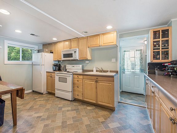5th image of 4541 Indian Isle St