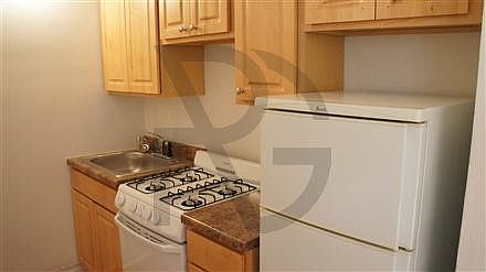 4th image of 2536 N Sawyer Ave #2536302