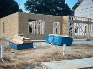 100 Tanglewood Pl, Angier, NC 27501