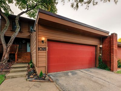 1018 Woodland Park Dr, West Des Moines, IA, 50266
