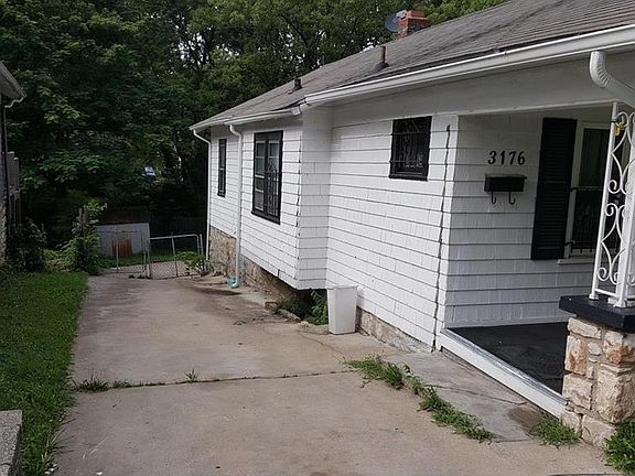 2nd image of 3176 Rowland Ave